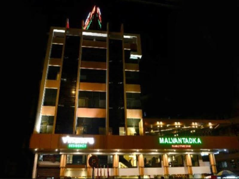 Hotel Treebo Trend Vinamra Residency Navi Mumbai Exterior foto